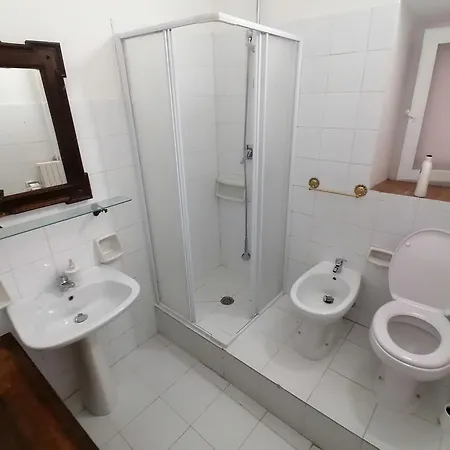 Gallery House Fermo